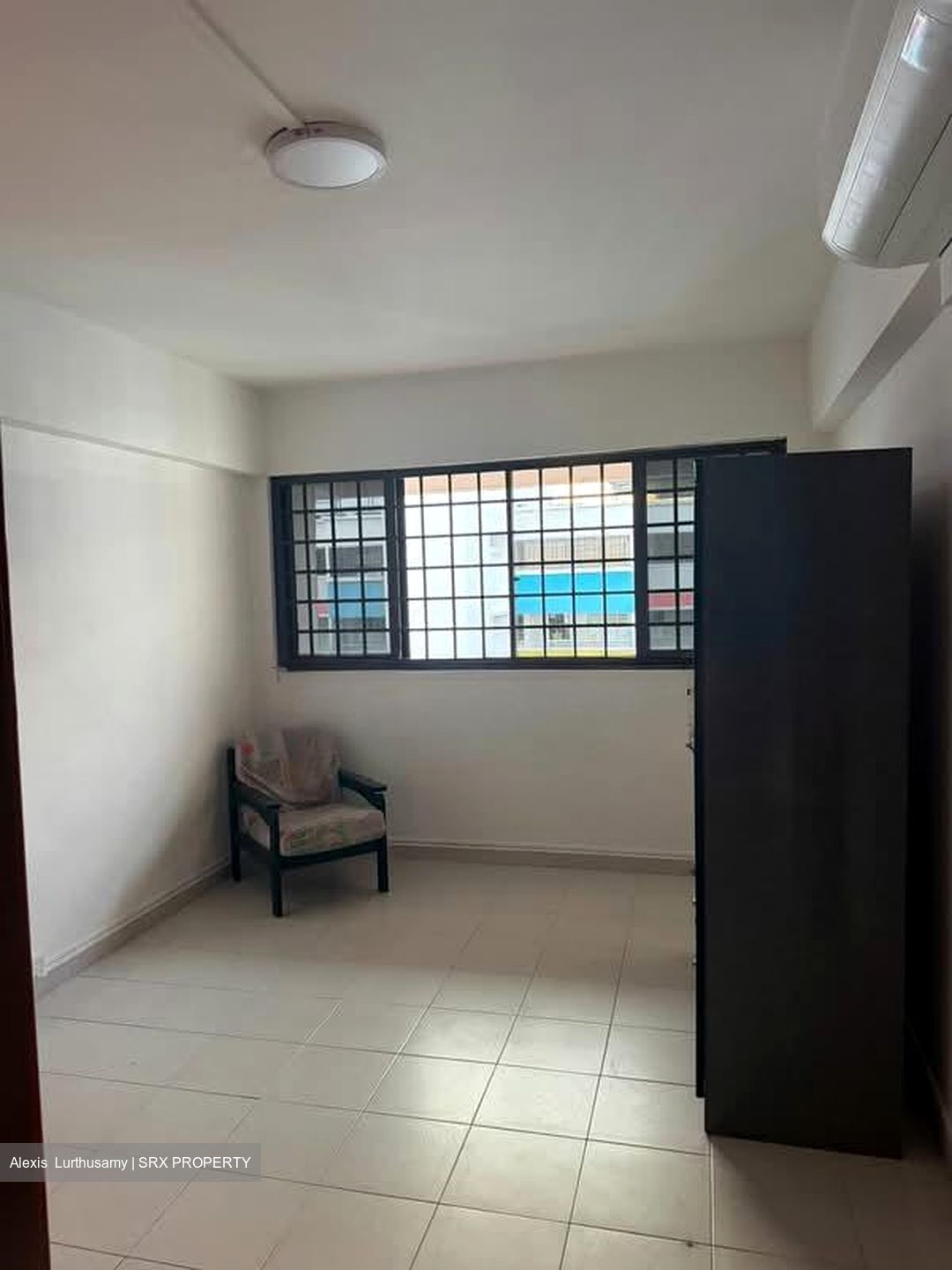 Blk 240 Yishun Ring Road (Yishun), HDB 5 Rooms #557948861